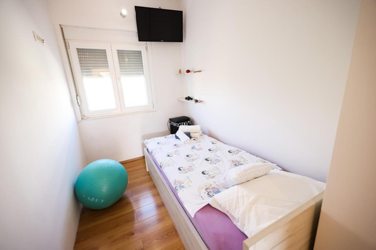 Apartman Heder زادار المظهر الخارجي الصورة