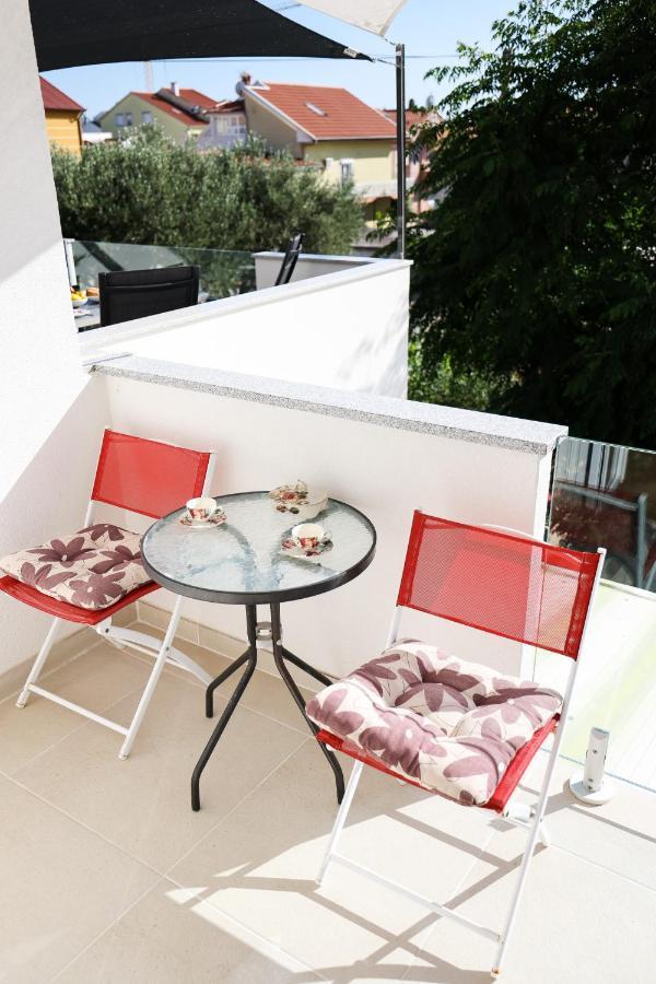 Apartman Heder زادار المظهر الخارجي الصورة
